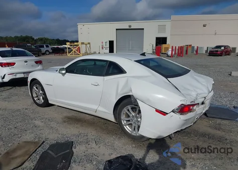 2015 Chevrolet Camaro 1Lt из США, поврежденный, VIN 2G1FD1E35F9200189